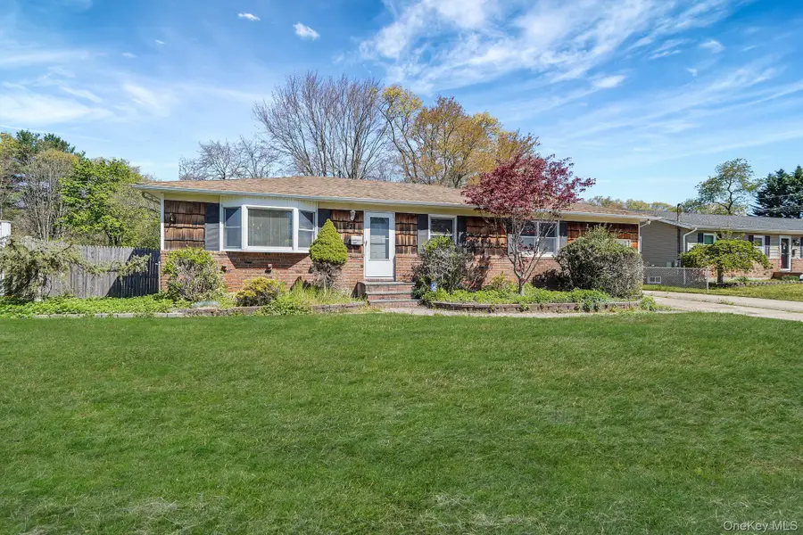 237 Adams Street, Deer Park, NY 11729 - #2
