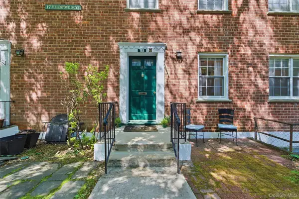 17 Fieldstone Drive #153, Hartsdale, NY 10530