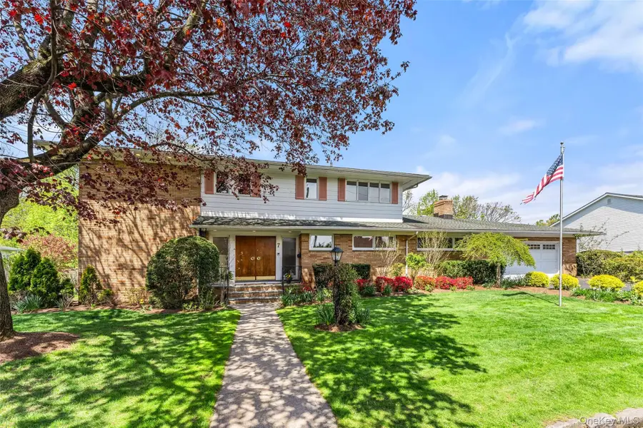 7 Parkway E, Yonkers, NY 10701 - #2
