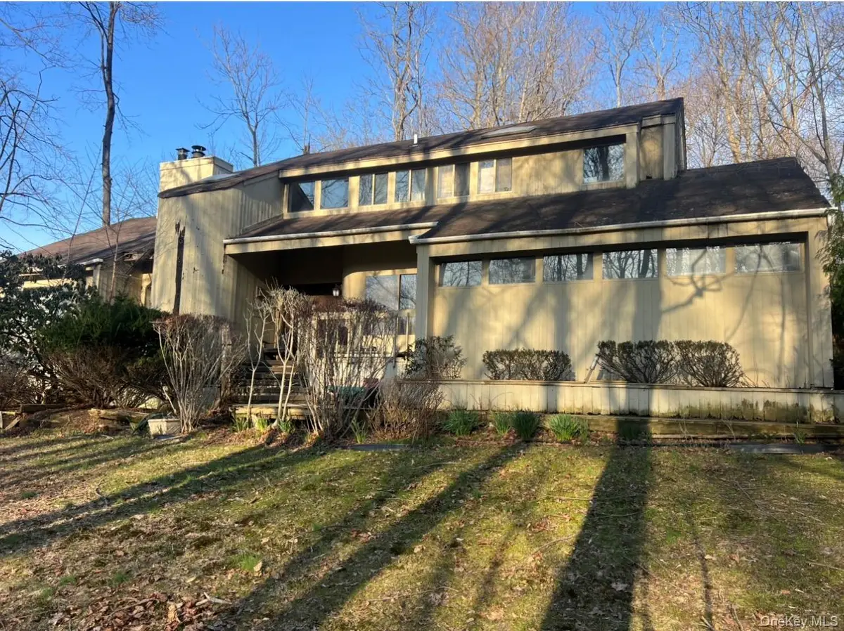 77 Gnarled Hollow Road, East Setauket, NY 11733 - #1