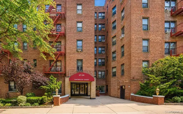 67-30 Dartmouth Street #1K, Forest Hills, NY 11375