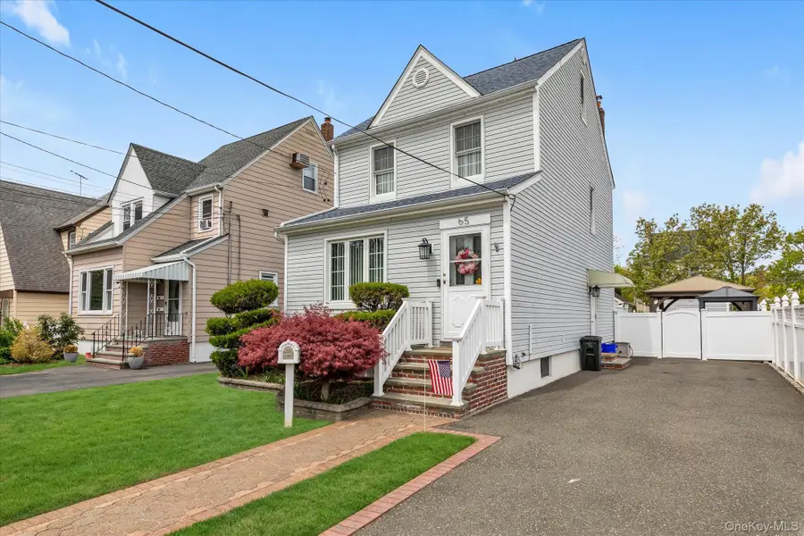 65 Liggett Road, Valley Stream, NY 11581 - #2