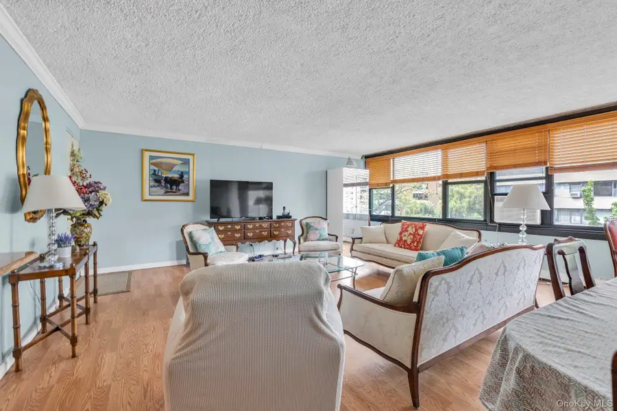 166-26 Powells Cove Boulevard #5D, Beechhurst, NY 11357 - #2