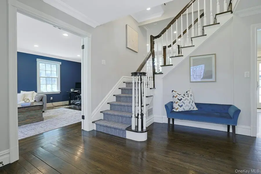 33 Lawrence Road, Scarsdale, NY 10583 - #2