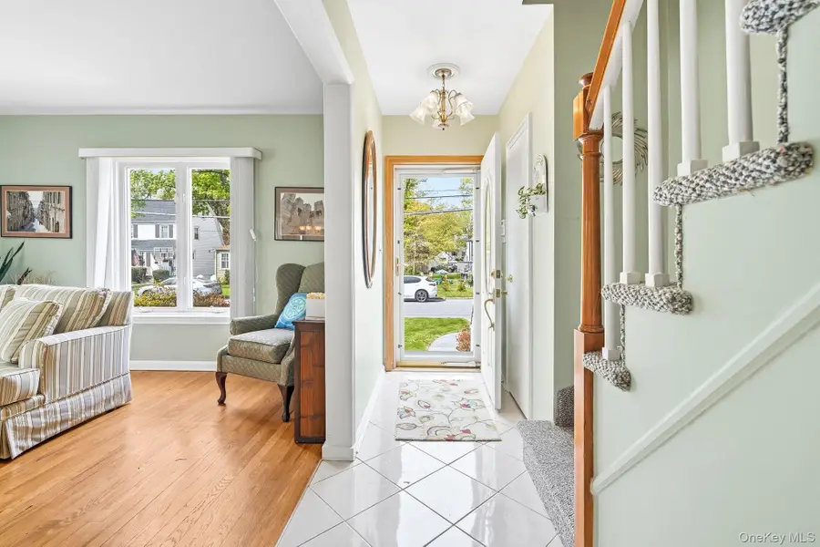 95 Smith Avenue, White Plains, NY 10605 - #3