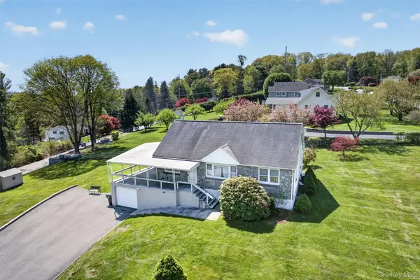 31 Brookdale Road, Mahopac, NY 10541