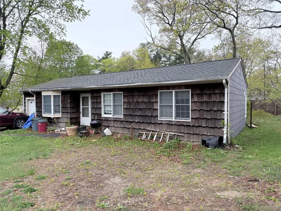 98 Broadway, Rocky Point, NY 11778 - #2