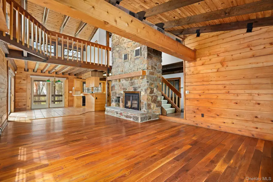 117 S Quaker Hill Road, Pawling, NY 12564 - #3
