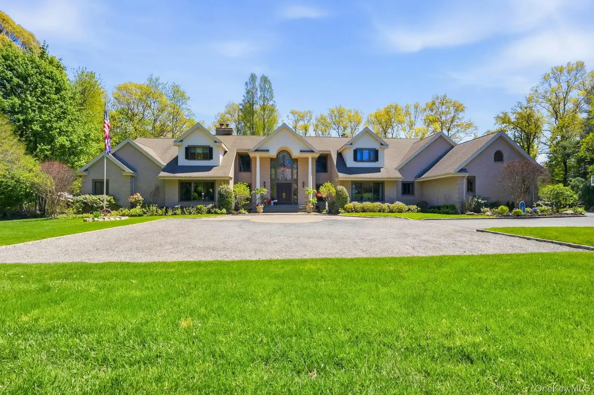 10 Fox Meadow Lane, Lloyd Harbor, NY 11743 - #1