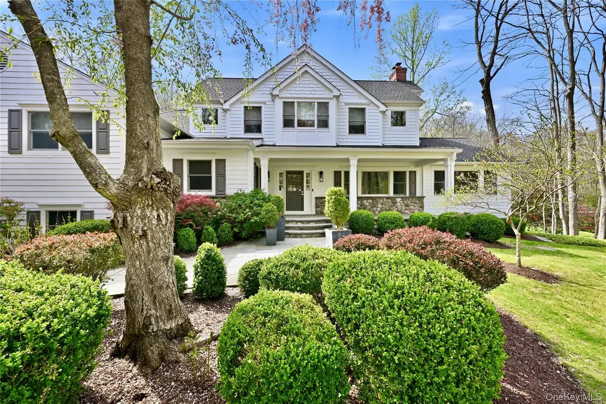 11 Thornewood Road, Armonk, NY 10504 - #1