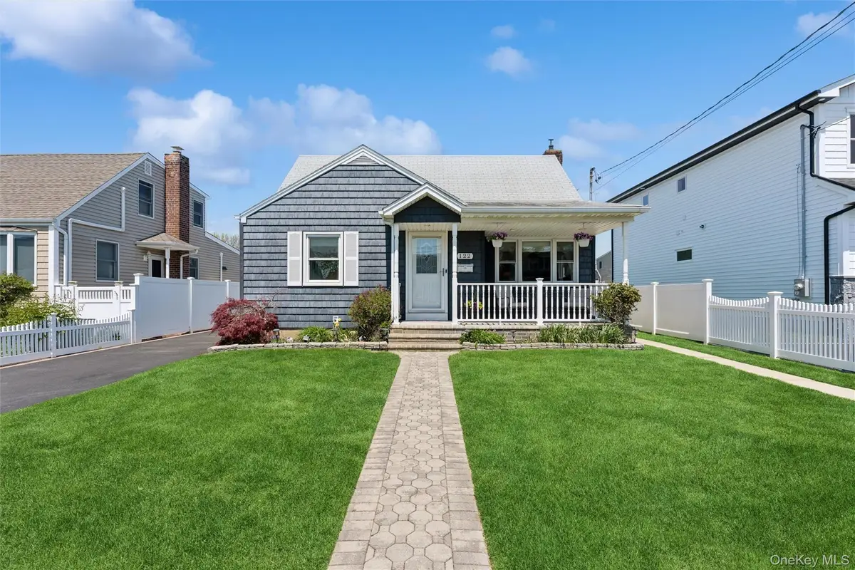 122 Mckinley Avenue, North Bellmore, NY 11710 - #1