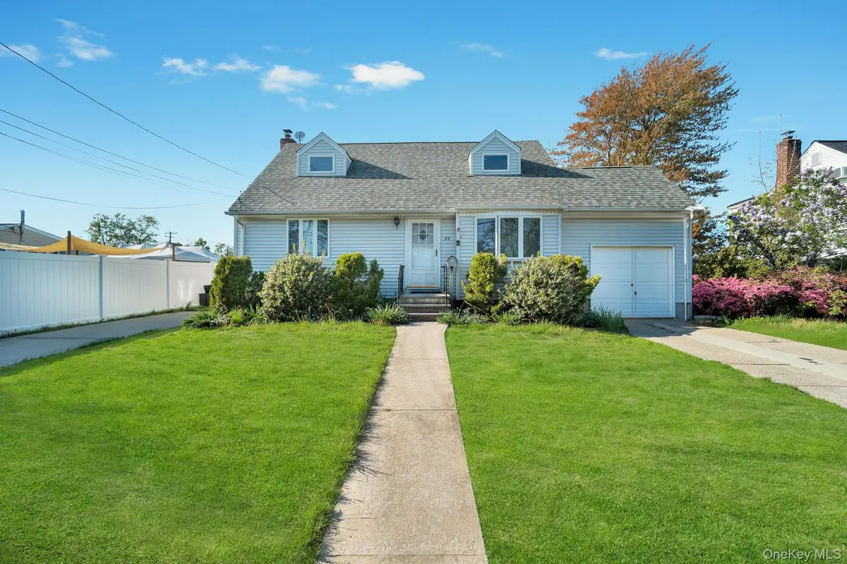 83 Old Farmingdale Road, West Babylon, NY 11704 - #1