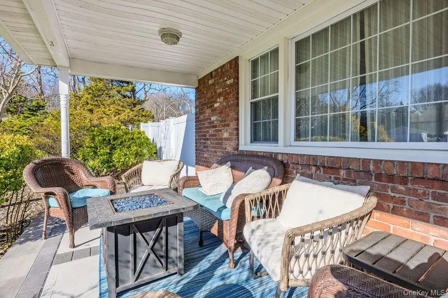 1 Autumn Drive, Hauppauge, NY 11788 - #3
