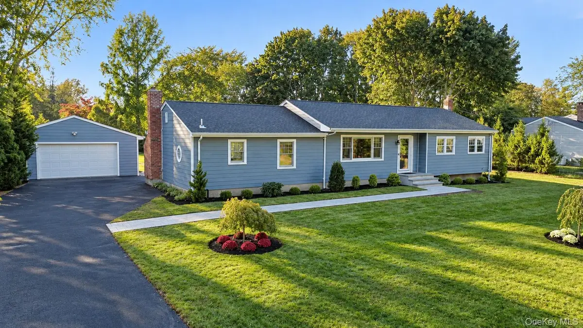 3735 Deep Hole Drive, Mattituck, NY 11952 - #1