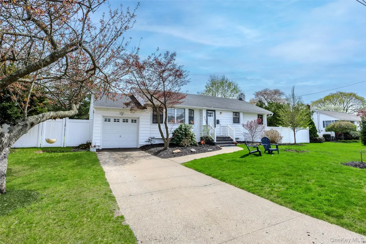 30 Clay Pitts Road, Greenlawn, NY 11740 - #1