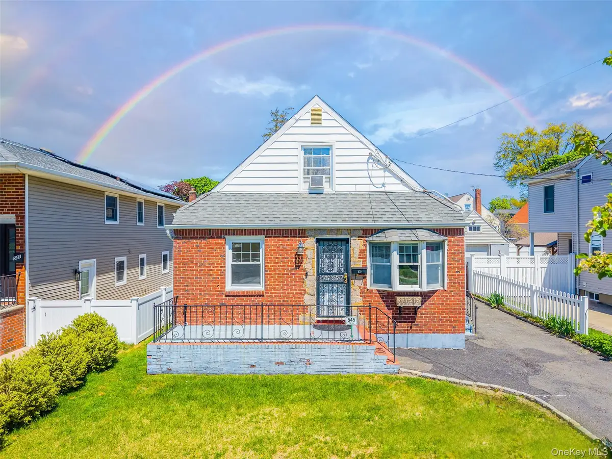 545 7th Avenue, New Hyde Park, NY 11040 - #1