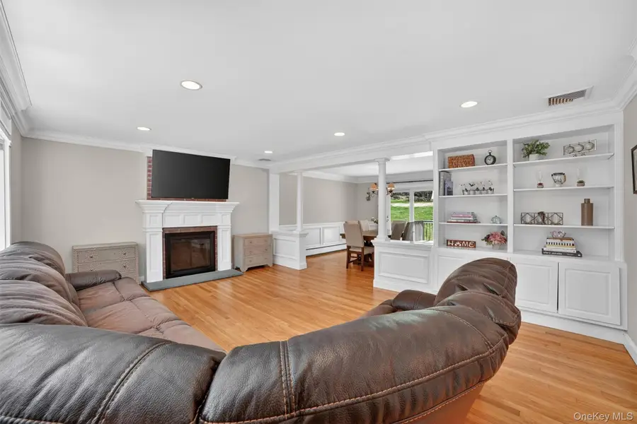 8 Aspen Way, Thornwood, NY 10594 - #3