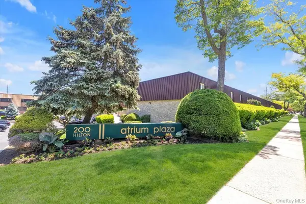 200 Hilton Avenue #20, Hempstead, NY 11550