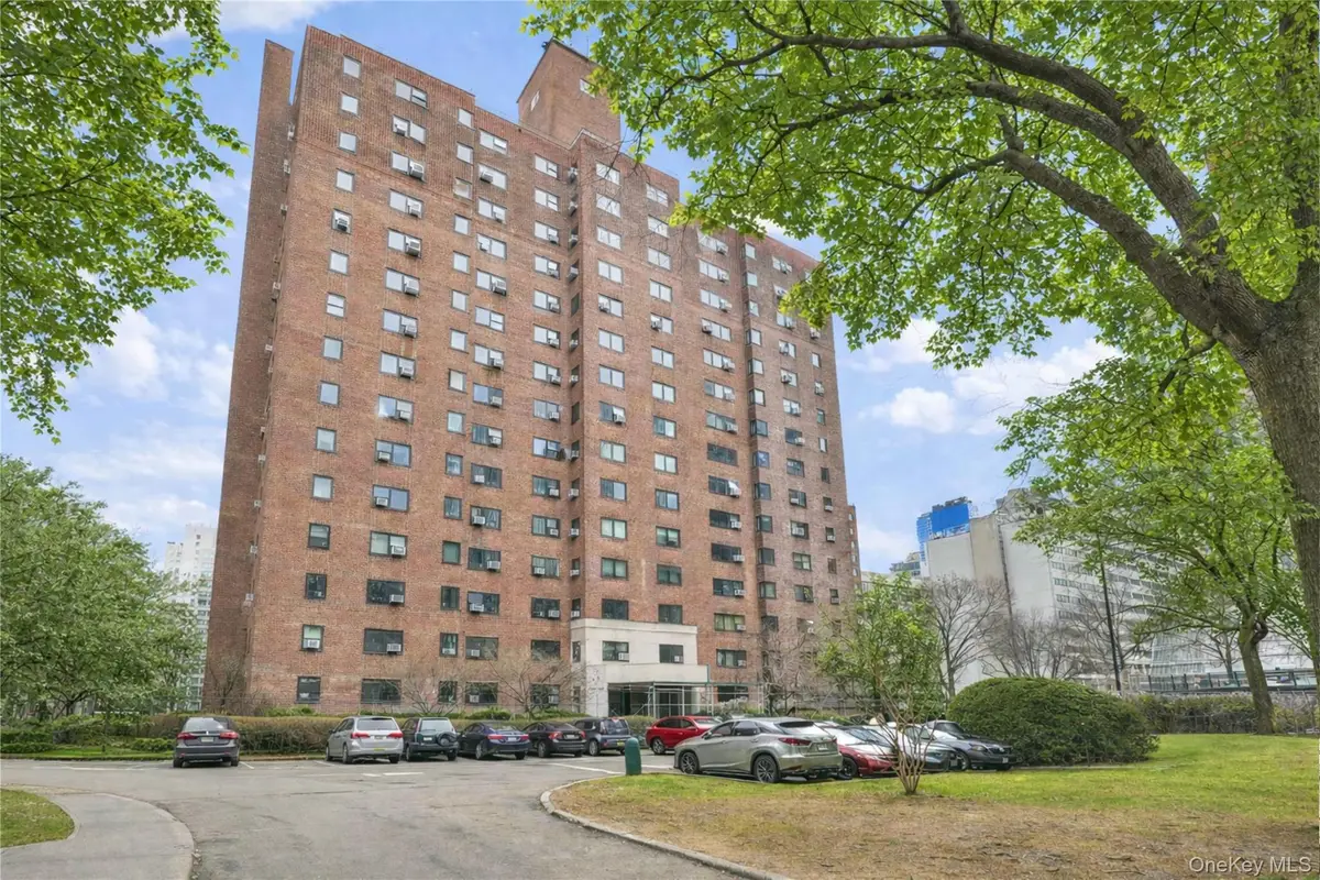 225 Adams Street #H-1, Brooklyn, NY 11201 - #1