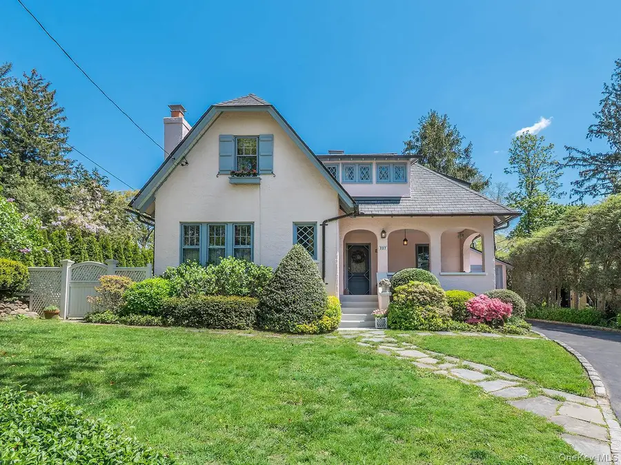 227 Littleworth Lane, Sea Cliff, NY 11579 - #2