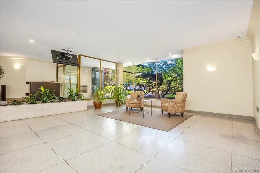100-25 Queens Blvd, Forest Hills, NY 11375 - #3