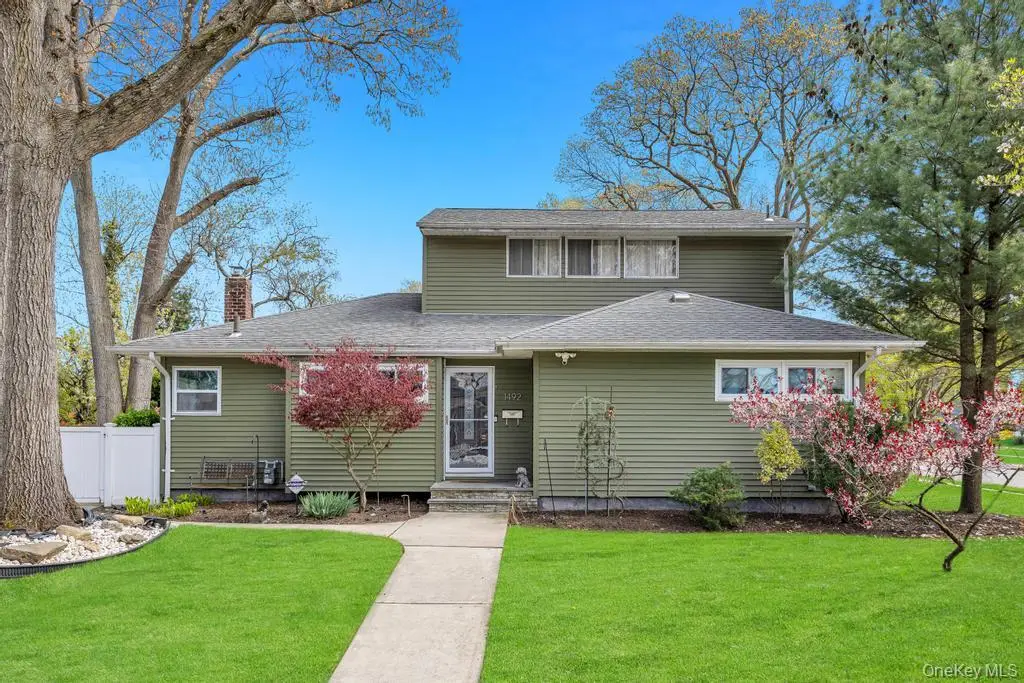 1492 Garden Street, East Meadow, NY 11554 - #1