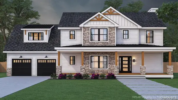 29 Sunset Ln, New Hampton, NY 10958