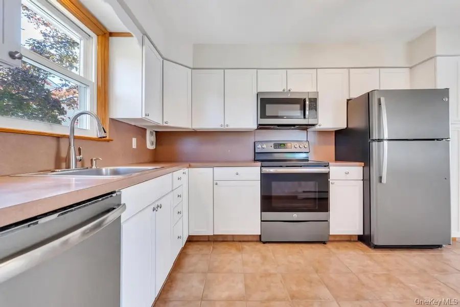 306 Jackson Avenue, Syosset, NY 11791 - #3