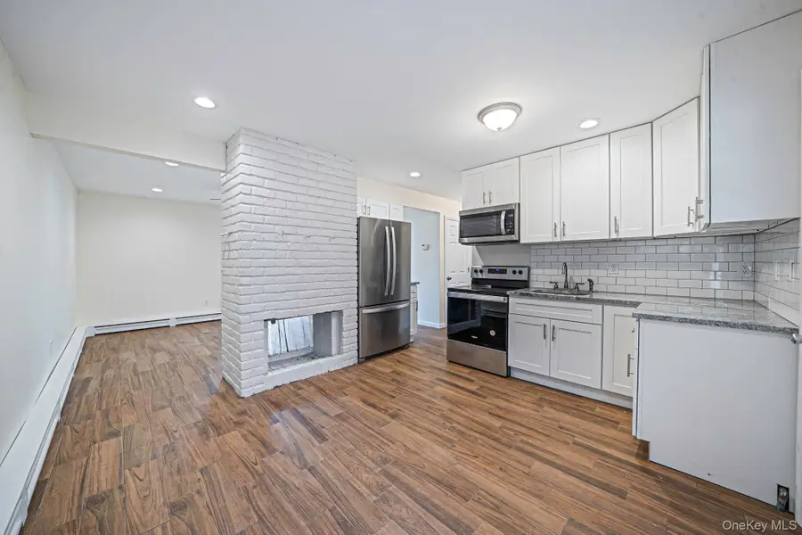 82 Elm Drive N, Levittown, NY 11756 - #2