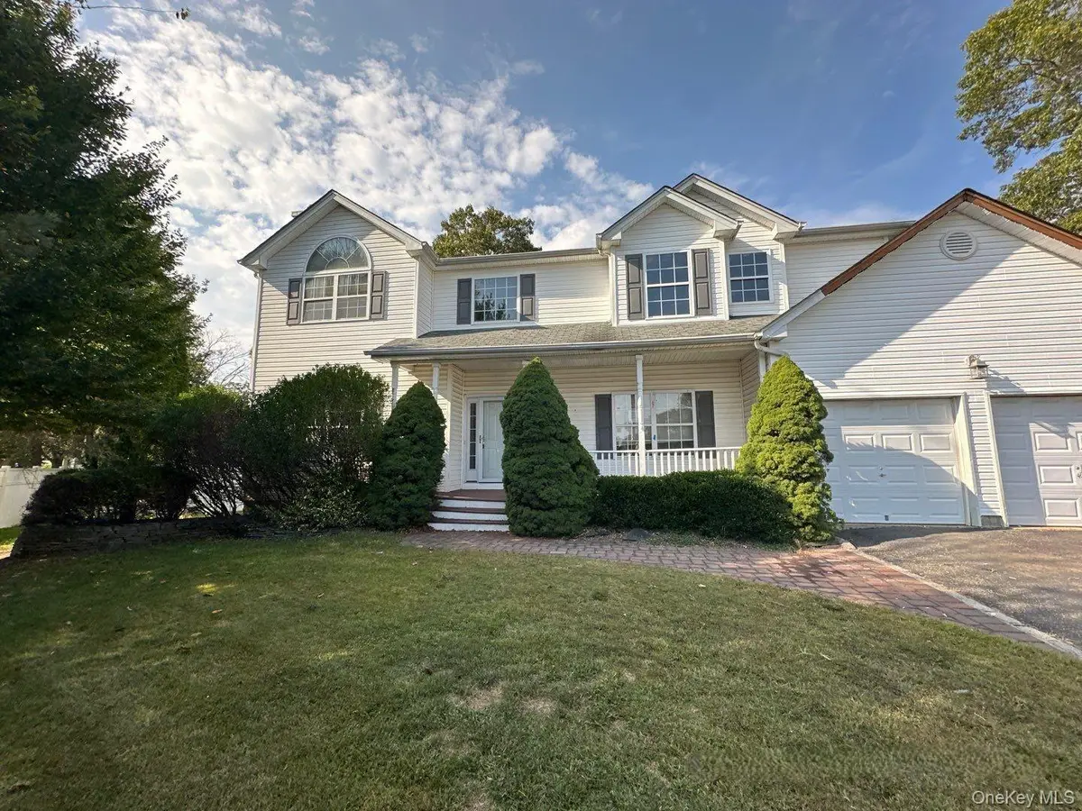 2 East Avenue, Coram, NY 11727 - #1