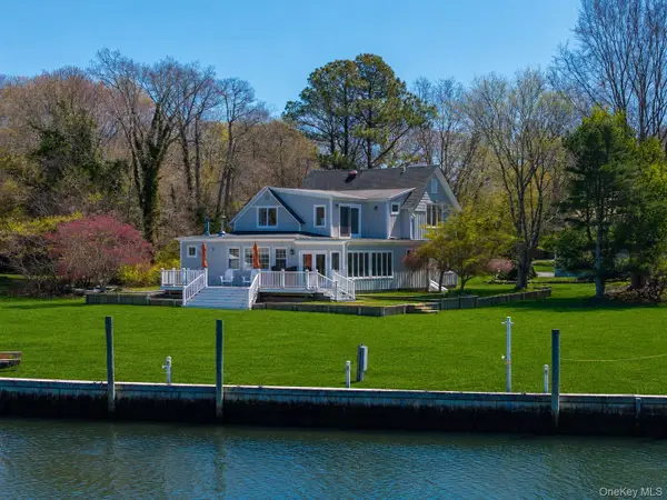 60A Union Avenue, Center Moriches, NY 11934