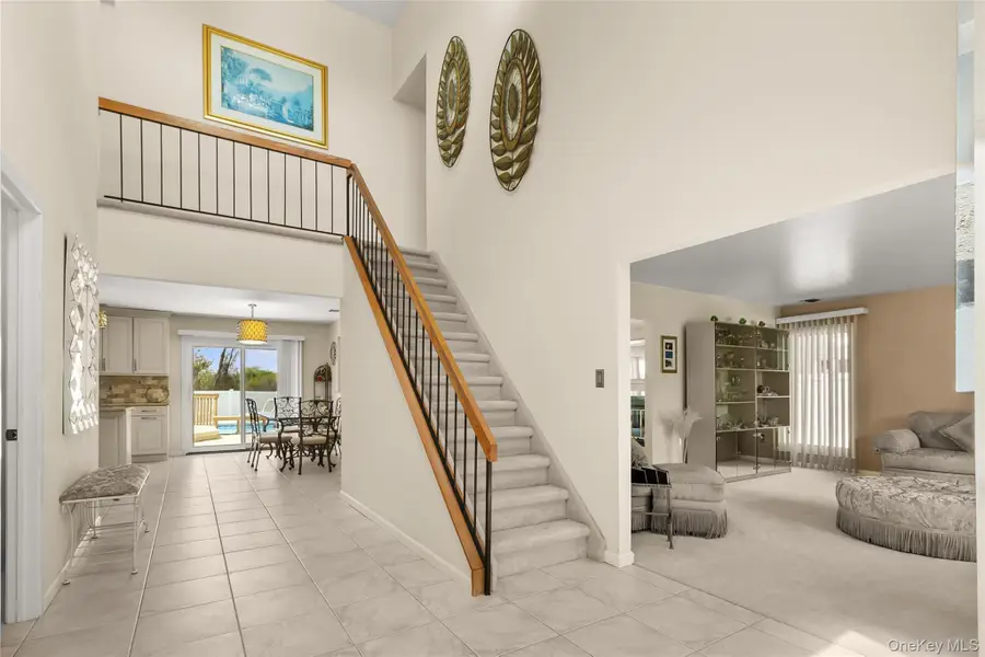 152 Pace Drive S, West Islip, NY 11795 - #3