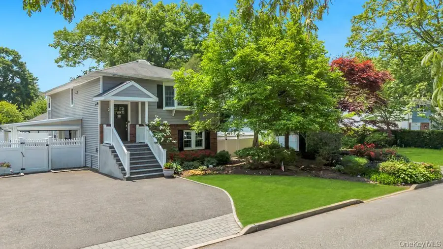 4 Florence Street, Nesconset, NY 11767 - #3