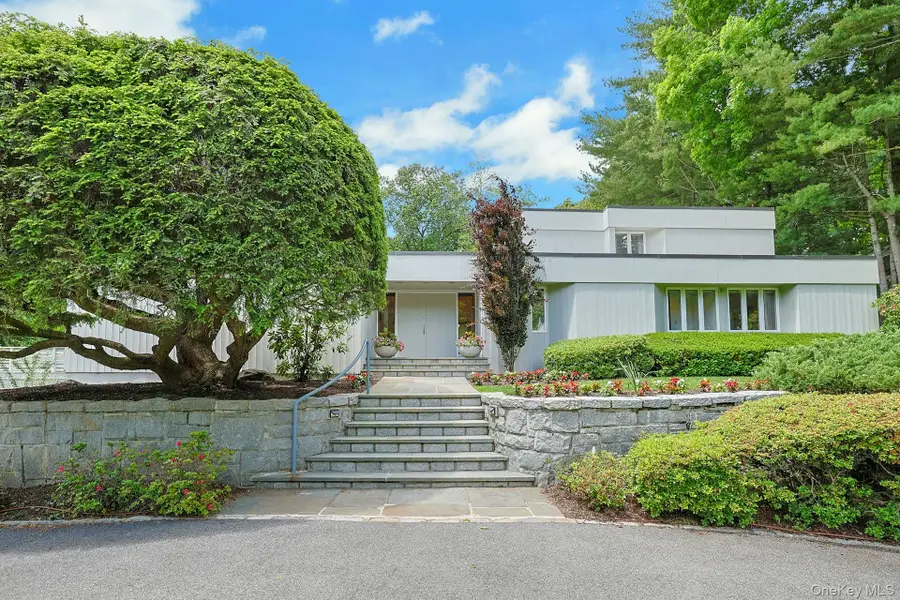 10 Cypress Point Drive, Purchase, NY 10577 - #3