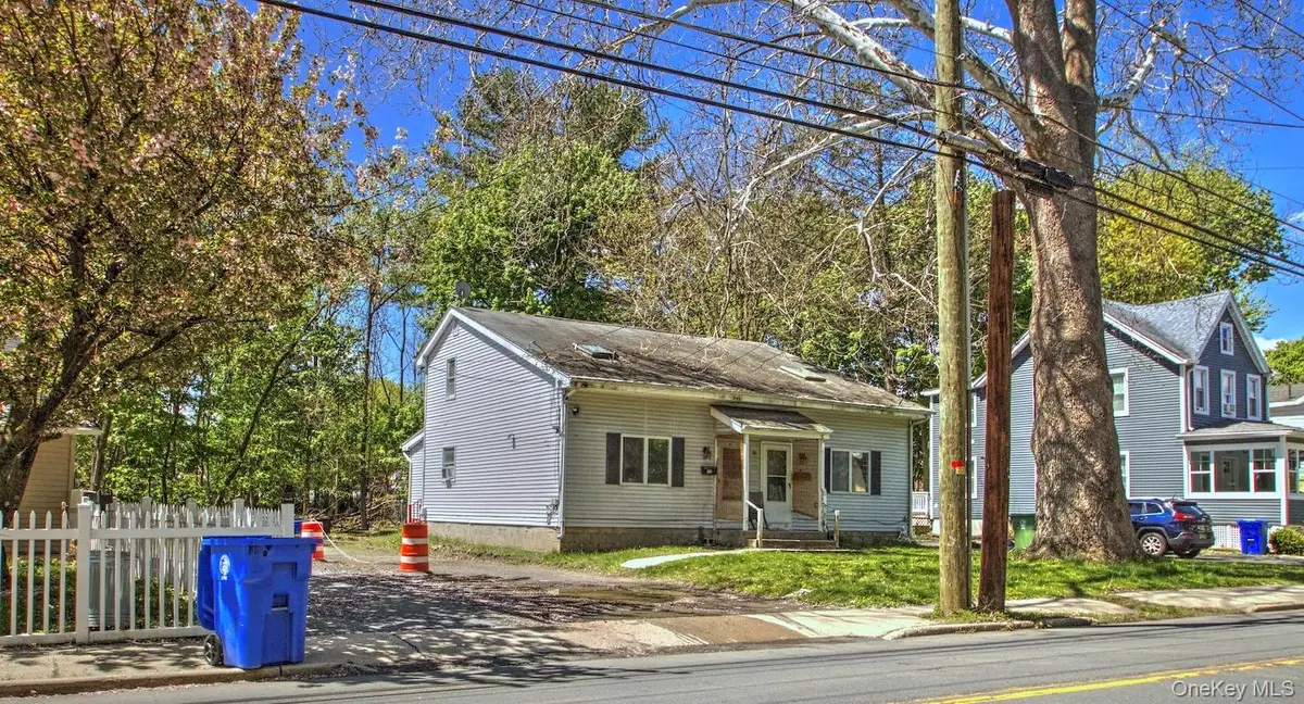32 Genung Street, Middletown, NY 10940 - #1