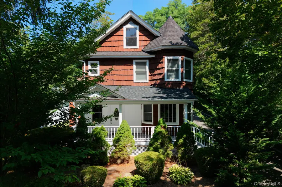 193 Woodbury Road, Woodbury, NY 11797 - #2