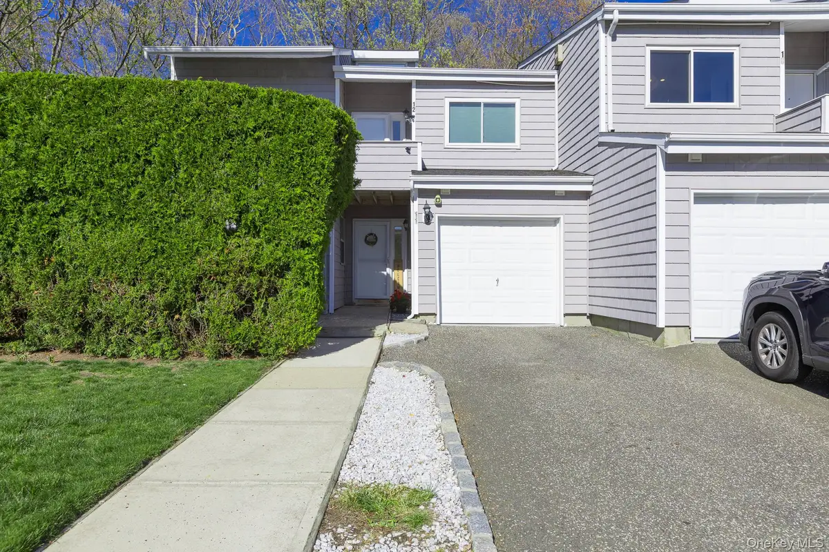 11 Vista Drive #11, Manorville, NY 11949 - #1