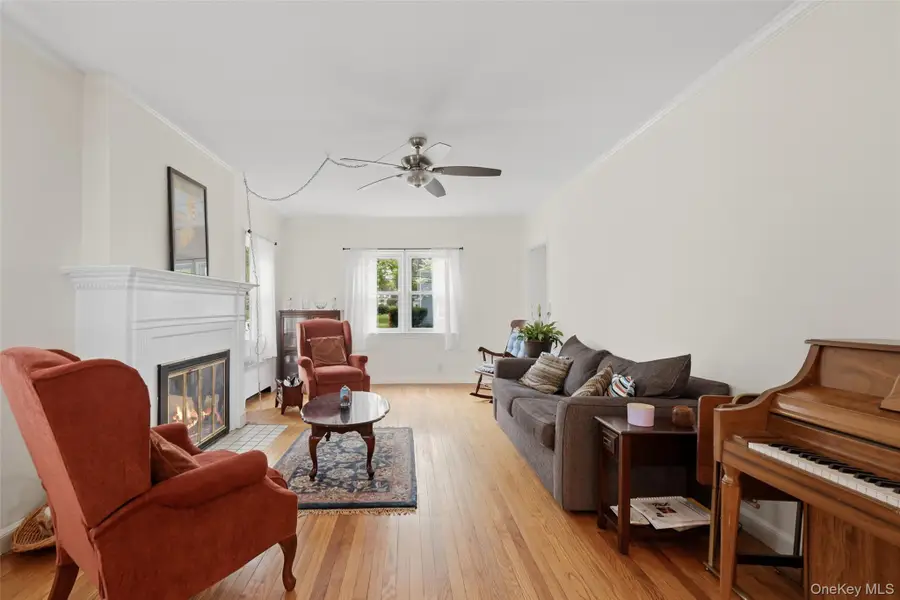 61 Jane Street, Hartsdale, NY 10530 - #3