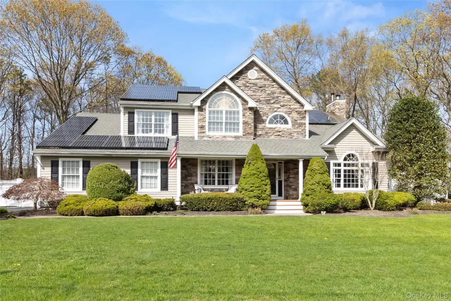 251 Oakwood Road, Oakdale, NY 11769 - #2