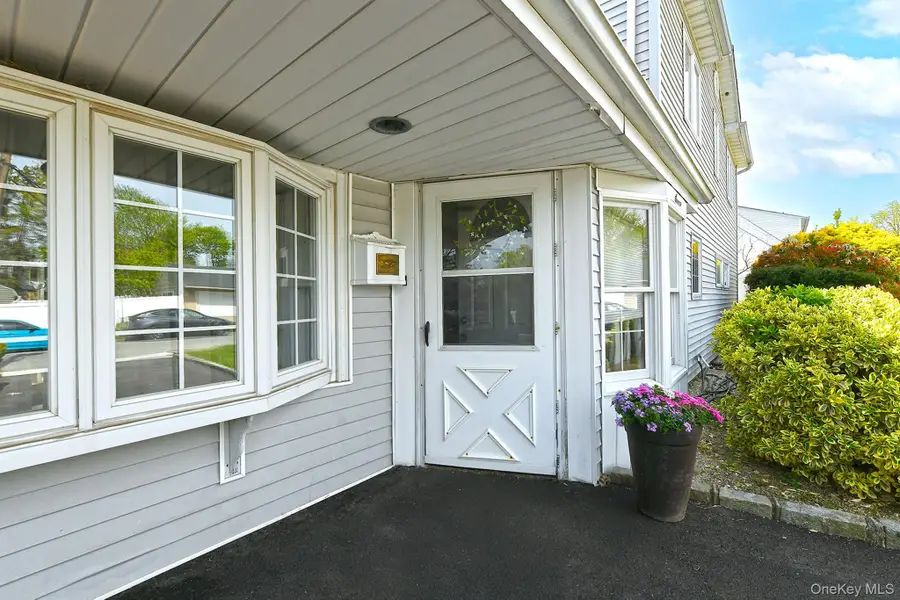 7 Low Lane, Levittown, NY 11756 - #3