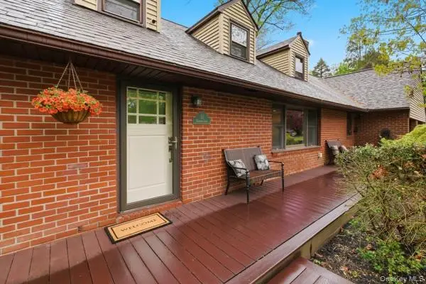 13 Tree Top Lane, Poughkeepsie, NY 12603 - #3