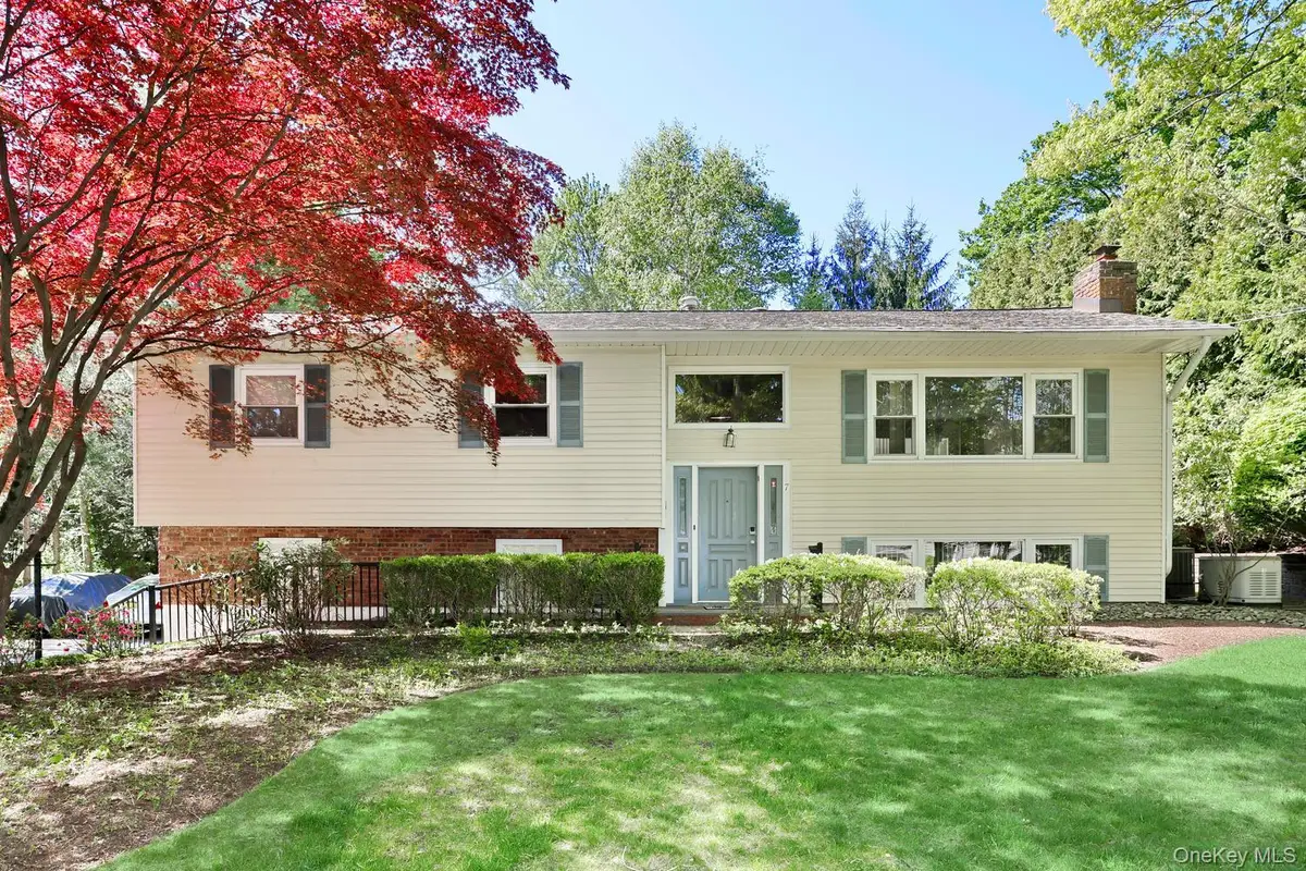 7 Old Hempstead Road, New City, NY 10956 - #1