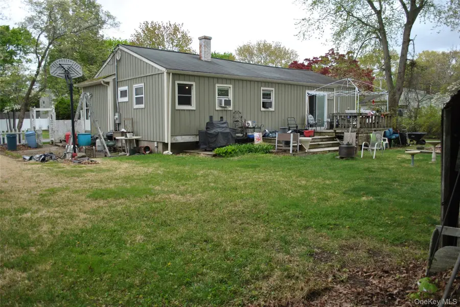 8 Shenandoah Boulevard, Terryville, NY 11776 - #2
