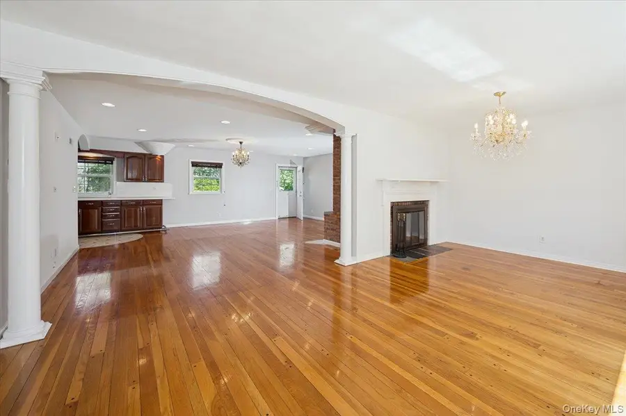 1 Windingwood Road N, Rye Brook, NY 10573 - #3