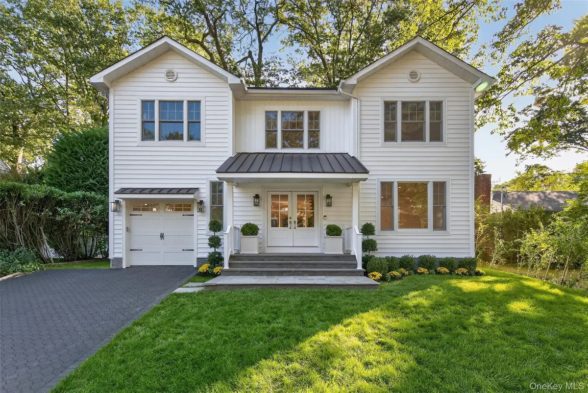 5 Pepperday Avenue, Port Washington, NY 11050 - #1
