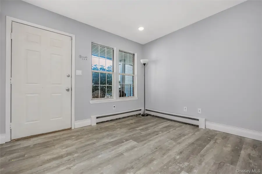 235 Ivy Meadow Court, Middle Island, NY 11953 - #3