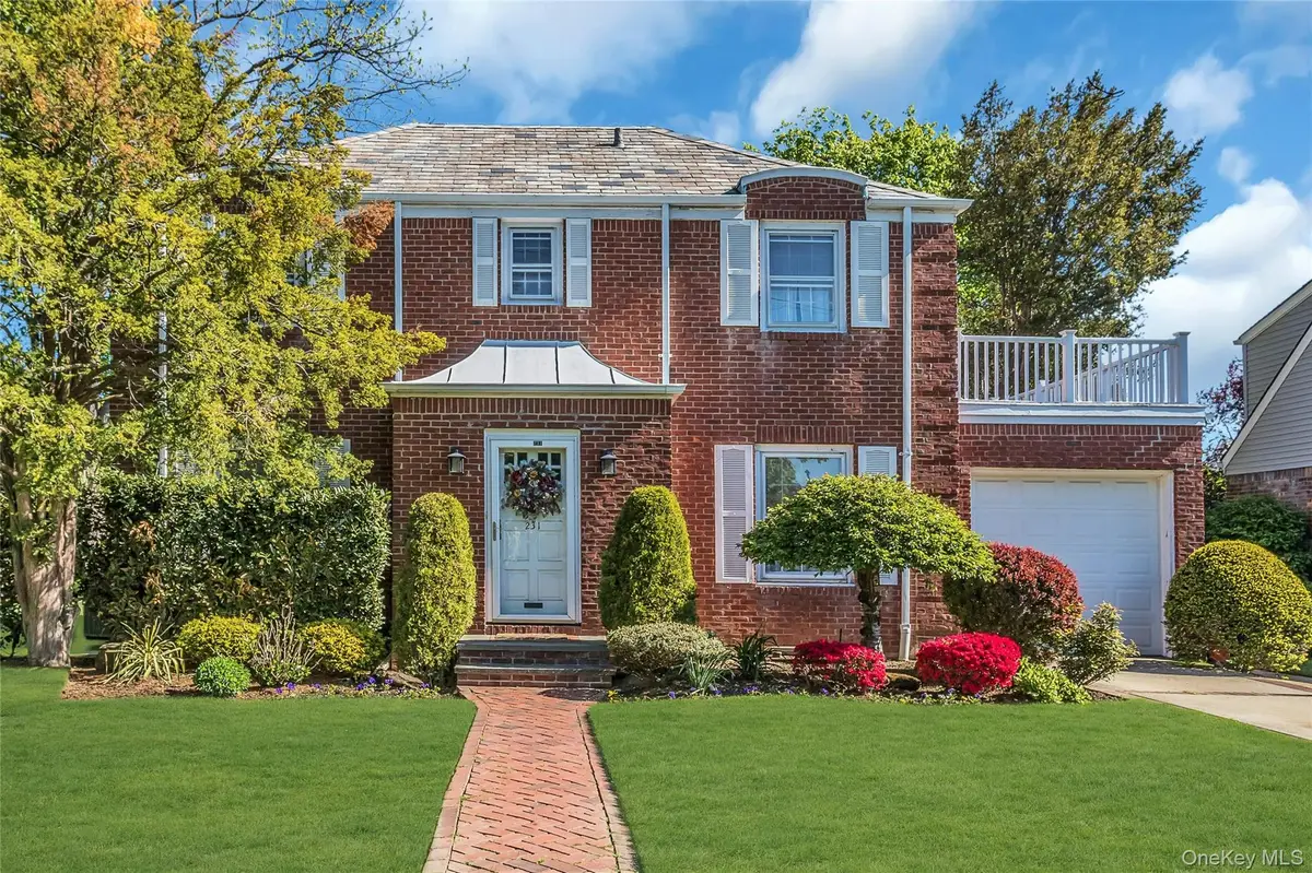 231 Sydney Avenue, Malverne, NY 11565 - #1