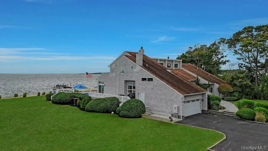 11 Convent Lane, Center Moriches, NY 11934 - #3