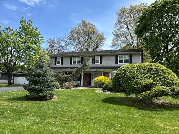 6 Harton Court, East Northport, NY 11731