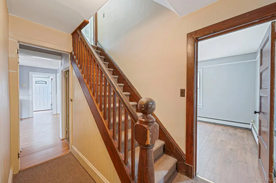 236 Jackson Avenue, Mineola, NY 11501 - #3